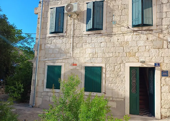 Apartament Rokova 1